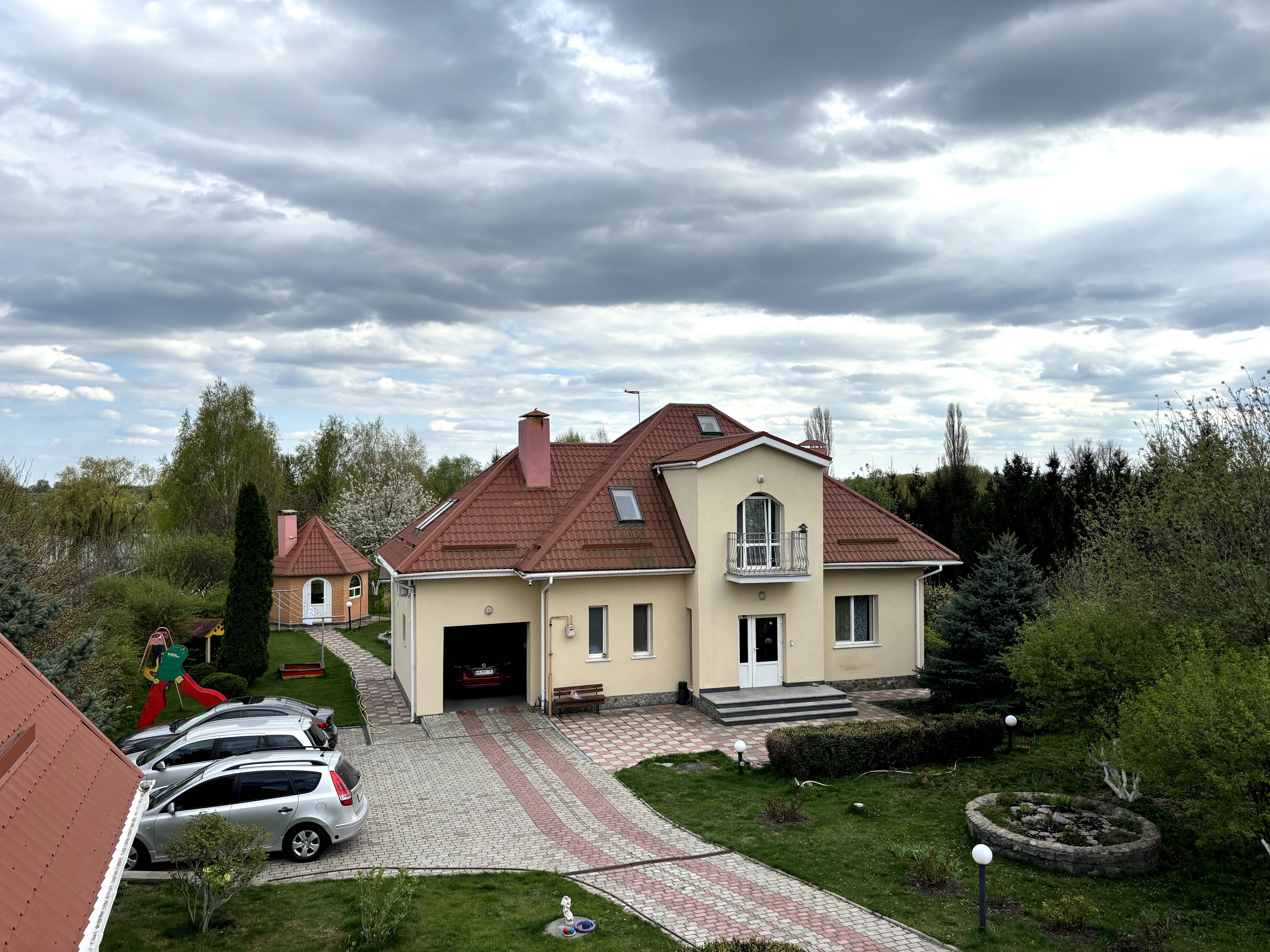 Продаж будинку 30 хв.від Києва, ділянка 62сот, без комісії.