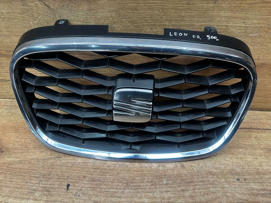 Grill atrapa zderzaka Seat Leon II FR
