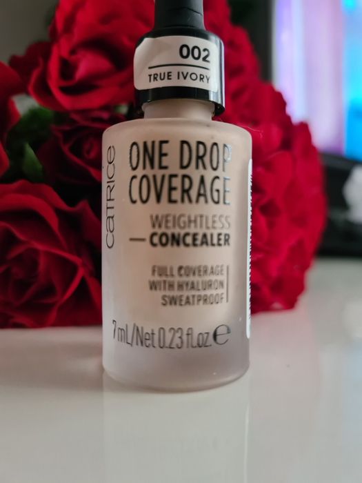 Catrice one drop coverage 002 true ivory