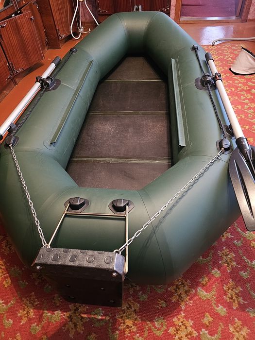 Продам комплект лодка колибри к240 + мотор парсун 2.6