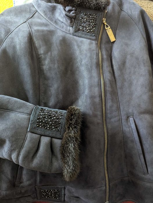 Коротка натуральна дубленка синя(косуха)