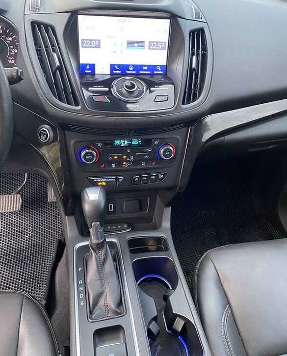 Ford Escape Titanium 2017 2.0 повний привід