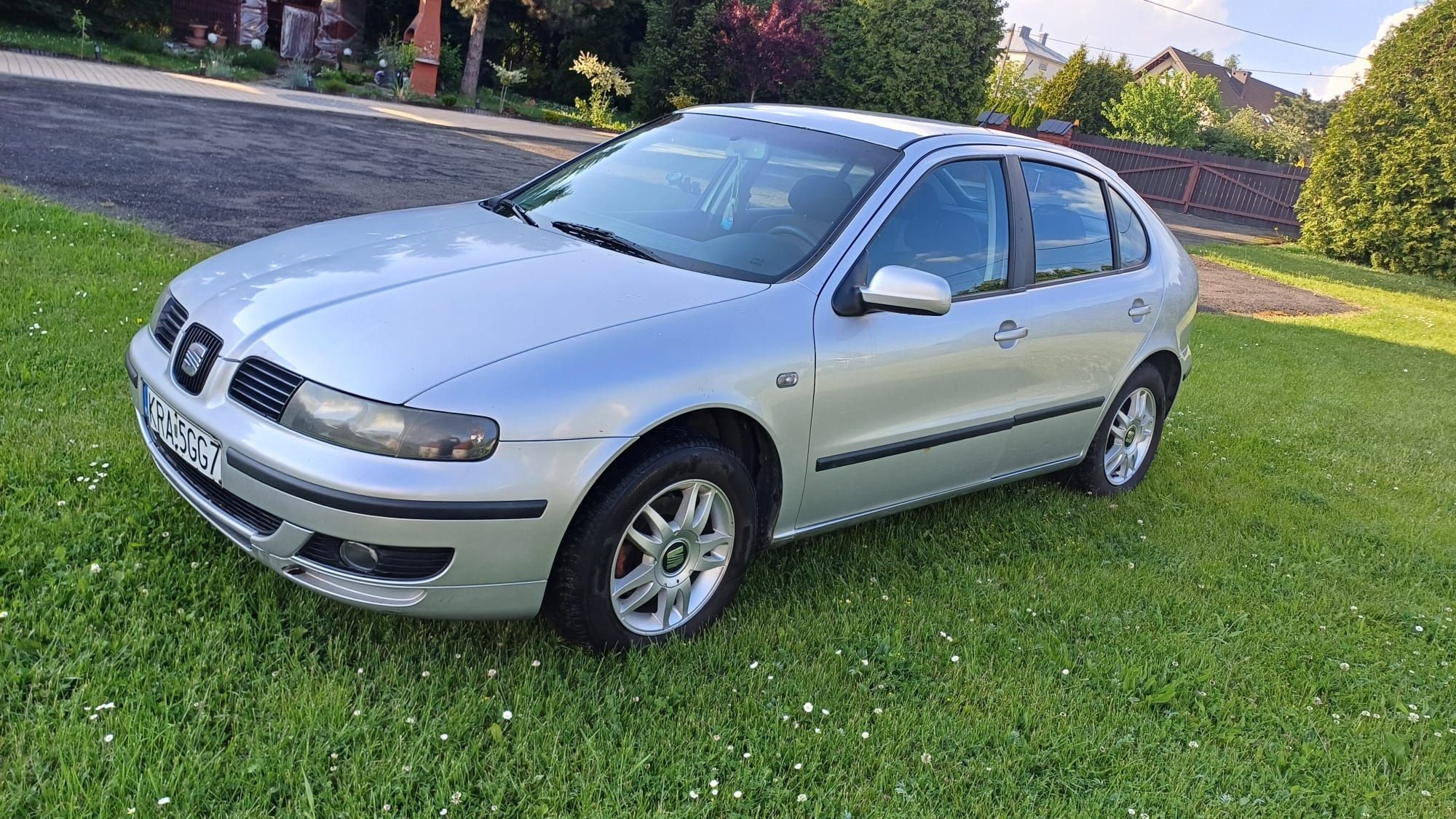 Seat Leon 1.9tdi 90km na pompie z klimą,16lat w jednych rękach