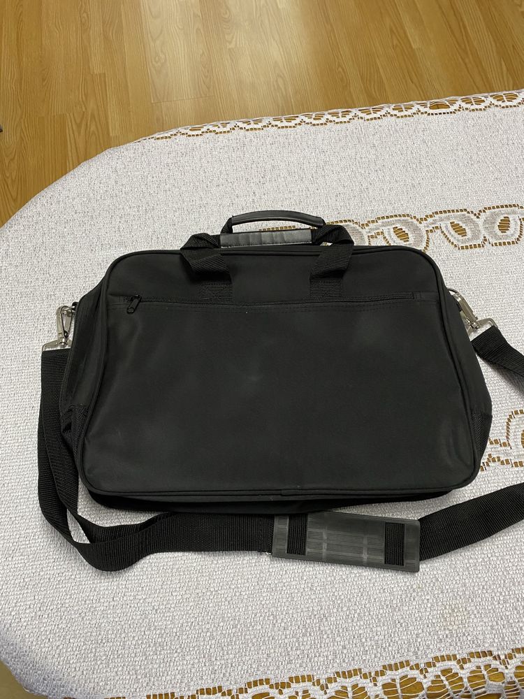 Torba na laptopa