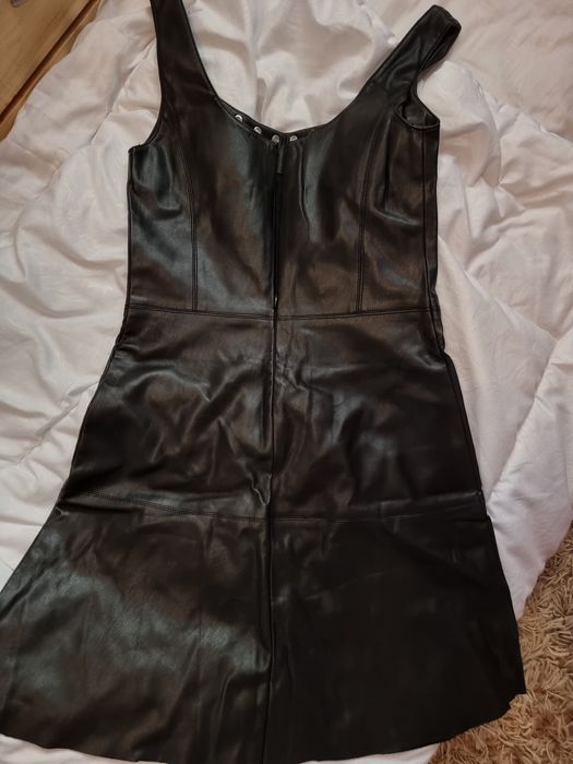 Шкіряна сукня сарафан MANGO