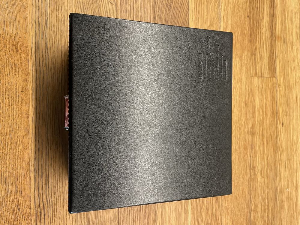Pudełko na zegarki skrzynka szkatułka skrzynka box case na biżuterię
