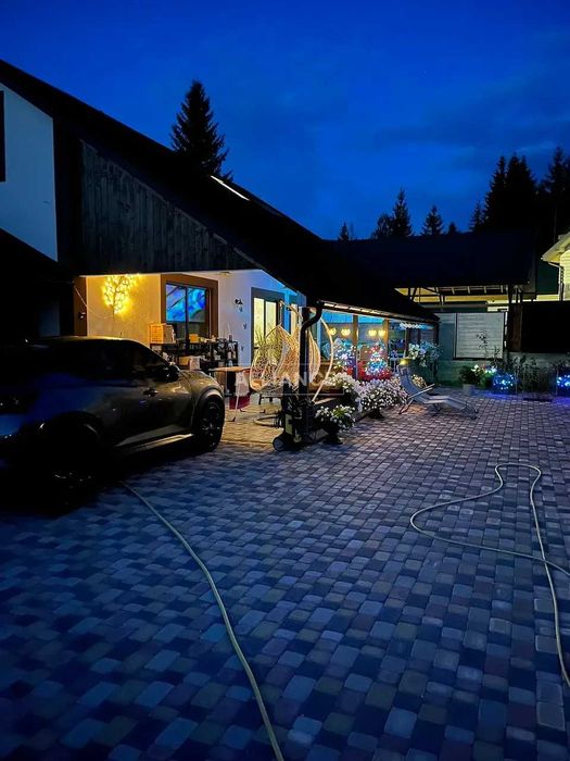 Продам будинок в с. Микуличин