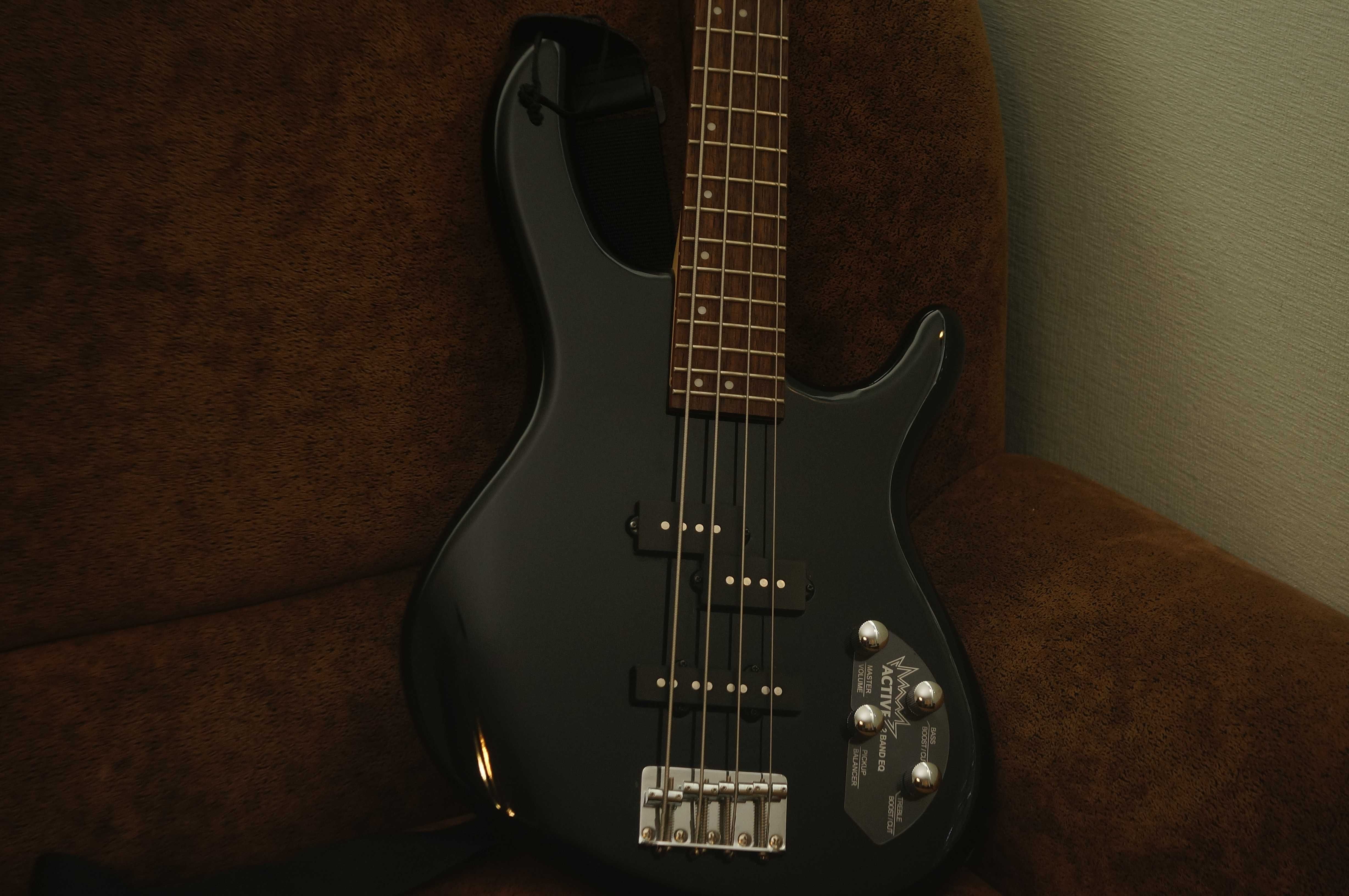 Бас Гітара Cort Action Bass Plus