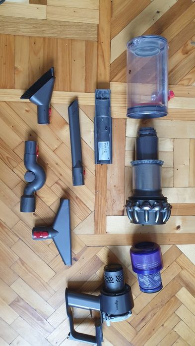 Dyson V11 по запчастям, циклон, колба, корпус.