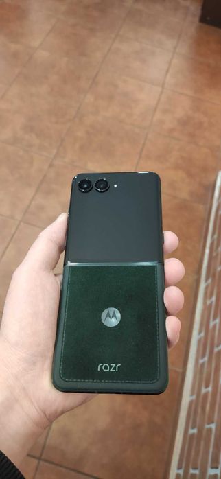 Motorola Razr 60 Ultra 16/512Gb, Scarab EU !Як Новий 10 Циклів!