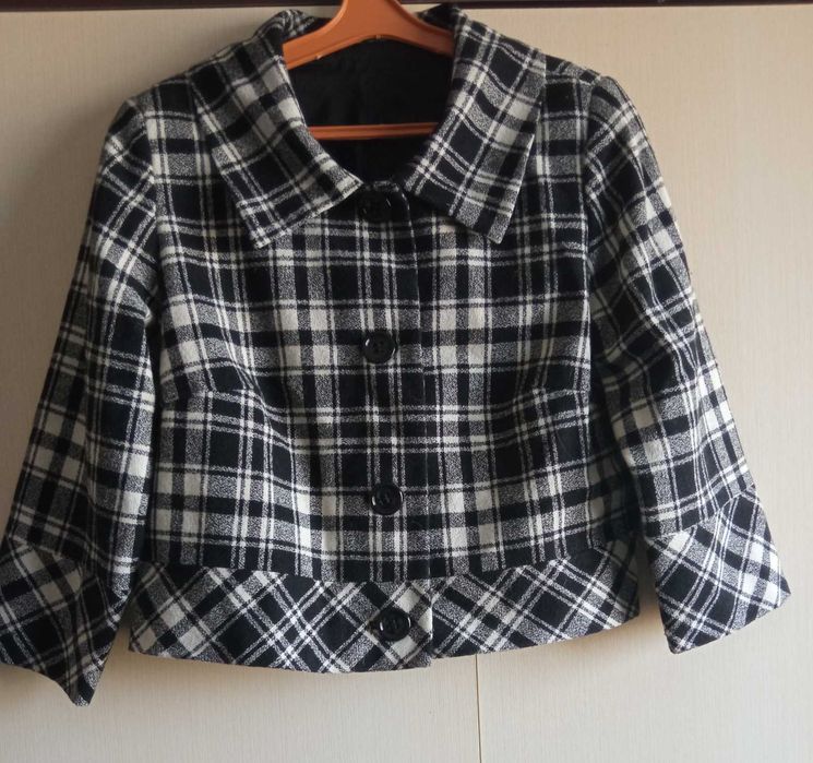 Жакет женский, в клетку