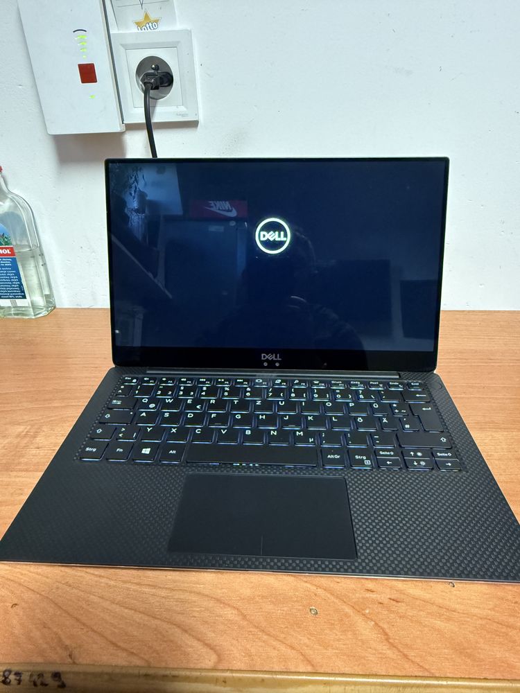 Del xps i5 8gb ram ssd256