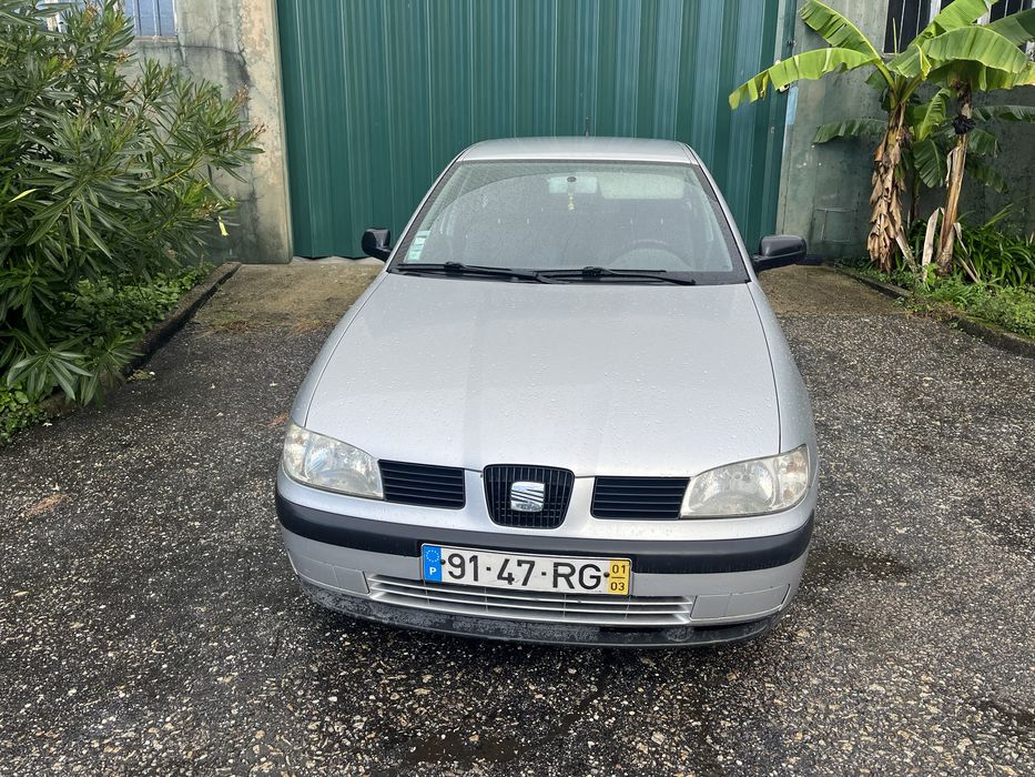 Seat cordoba 1.4 gasolina Ano 2002