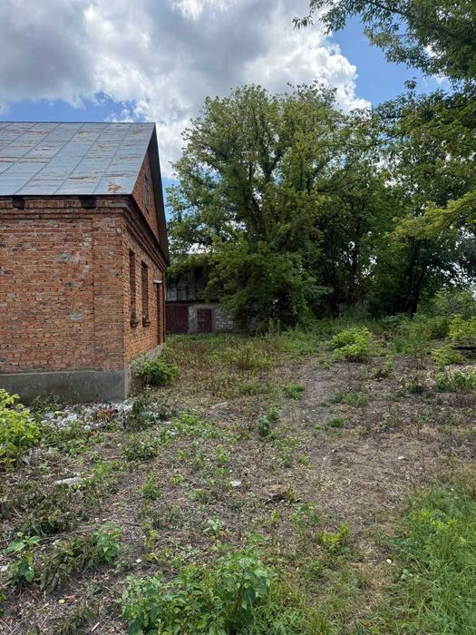 Продаж будинку біля Кременця