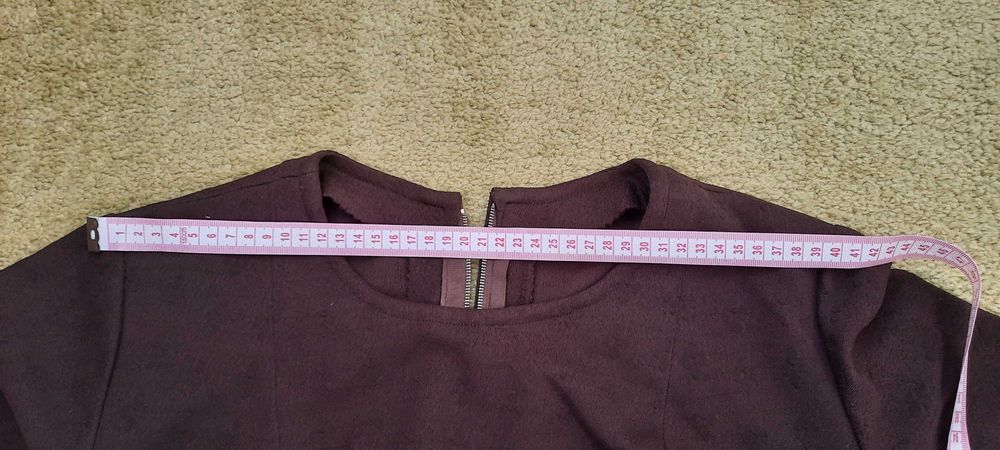 Sukienki z grempliny brązowa i beżowa