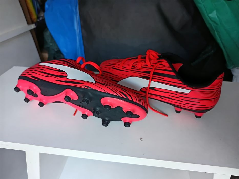 Chuteira de futebol PUMA Rápido III