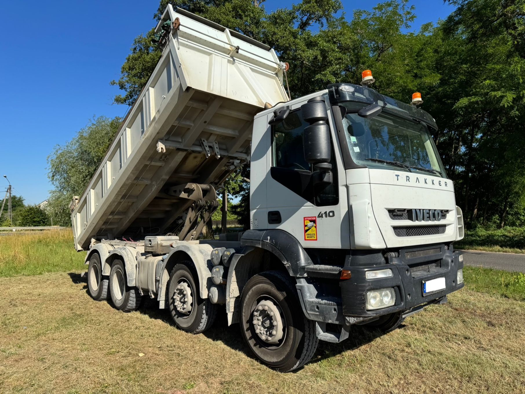 Iveco  TRAKKER 410 8X4 Kiper Meiller Hydroburta Manual Resor Przebieg 298 TKM