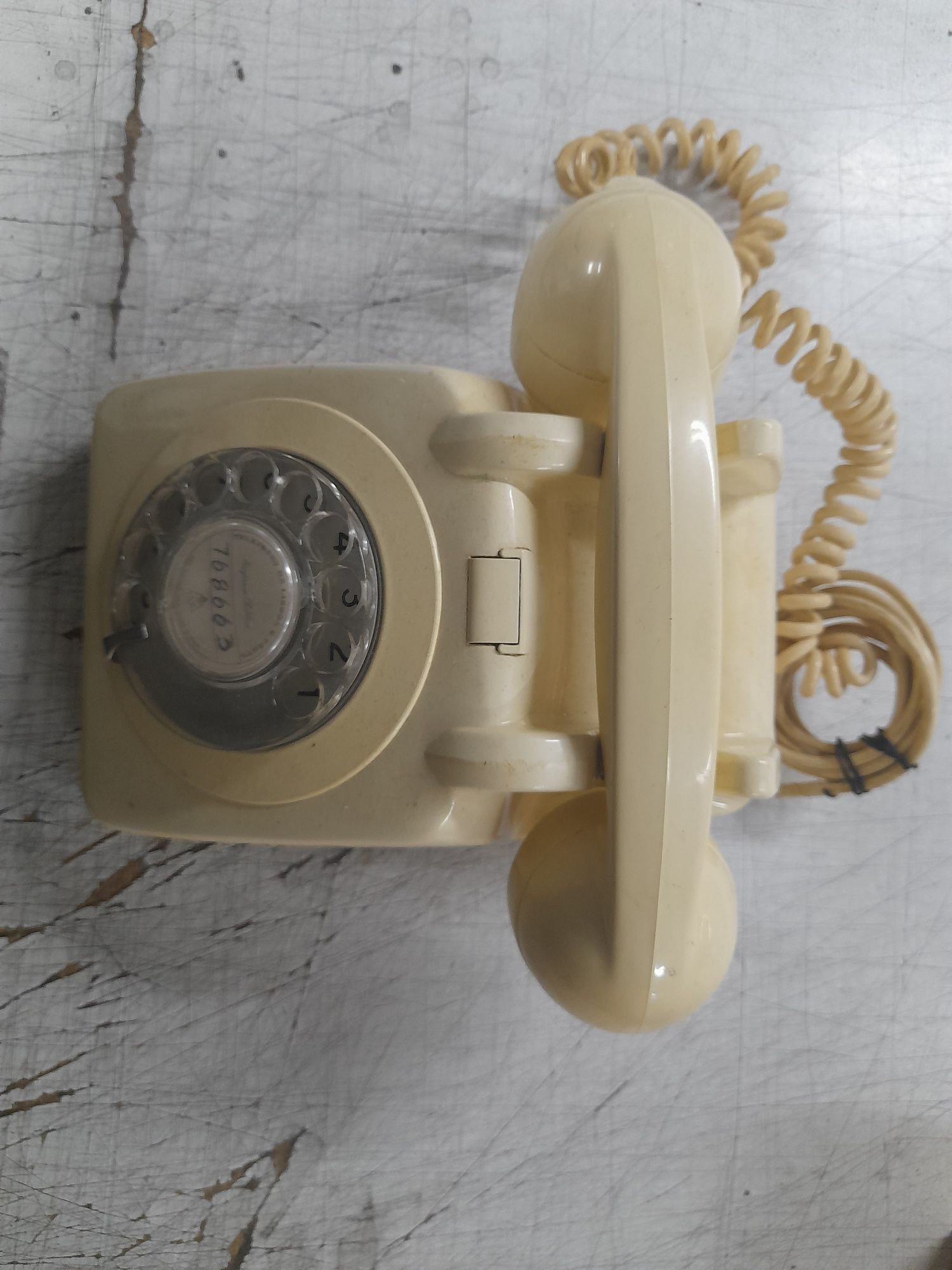 Telefone antigo de disco