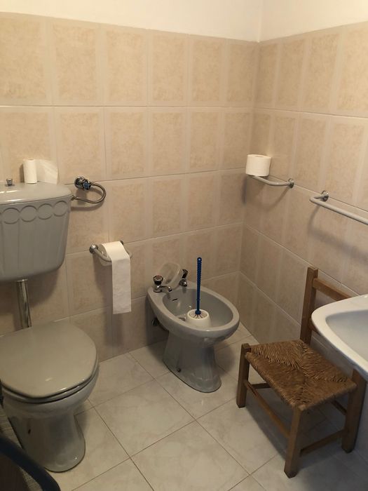 Alugo casa na Póvoa de Atalaia
