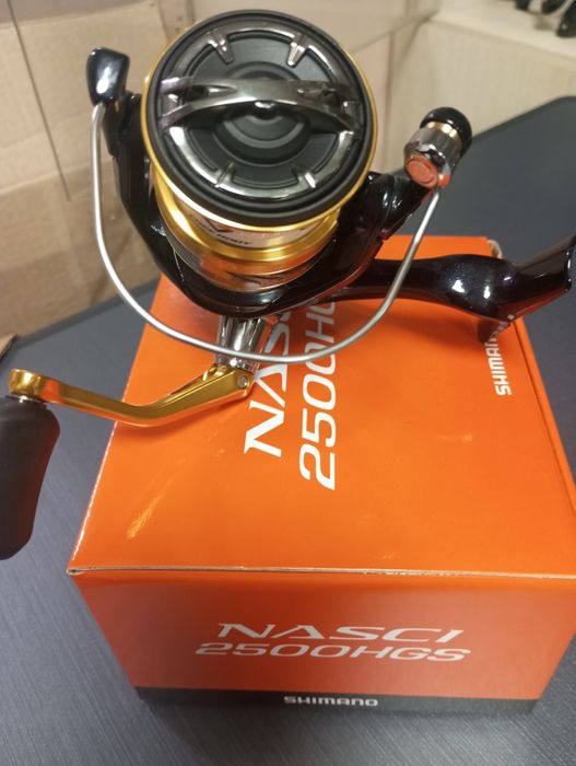 Продам катушку Shimano Nasci