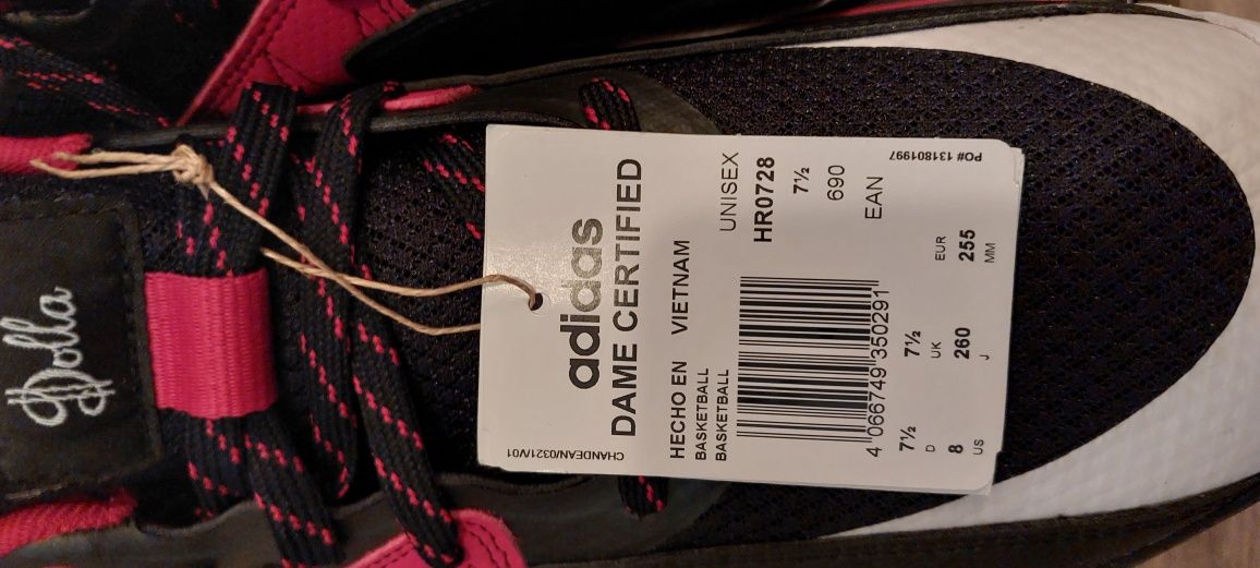 Sapatilhas Adidas Dame Certified Basketball ( ler anotações)