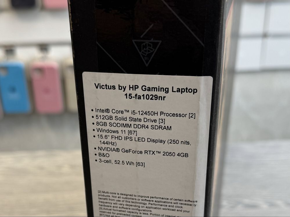 HP Victus 15 / 144 Hz / i5 (12) / RAM 8 DDR4 / RTX 2050 4 GB / 512 GB