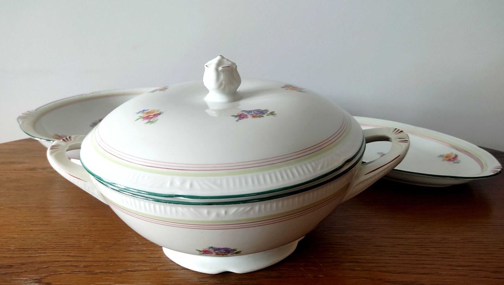 Chodzież stara porcelana 3 części waza, misa, półmisek