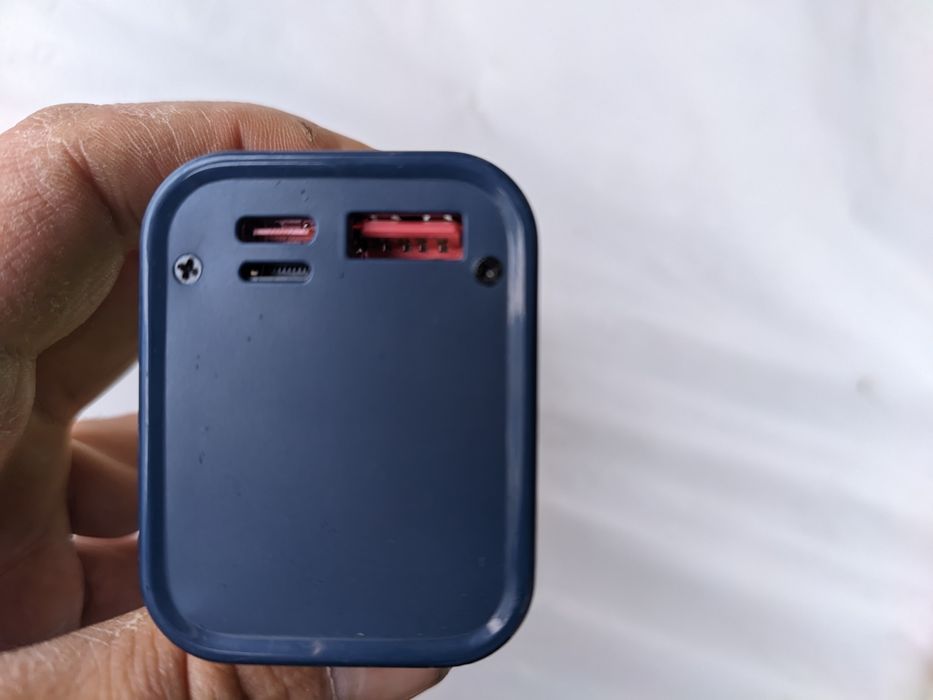 Повербанк для ноутбука 24000 mAh ,  22,5Вт