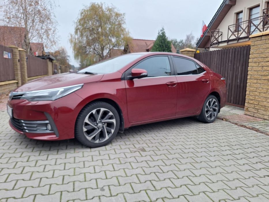 Toyota Corolla Toyota Corolla 1.6 97 kW Automat | 2017 | Premium MS EU6 | Czerwony |