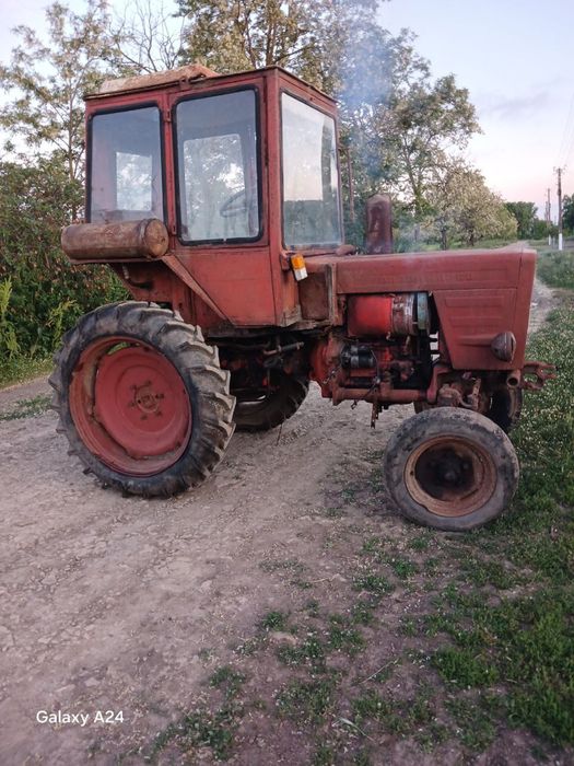 Продам трактор Т25
