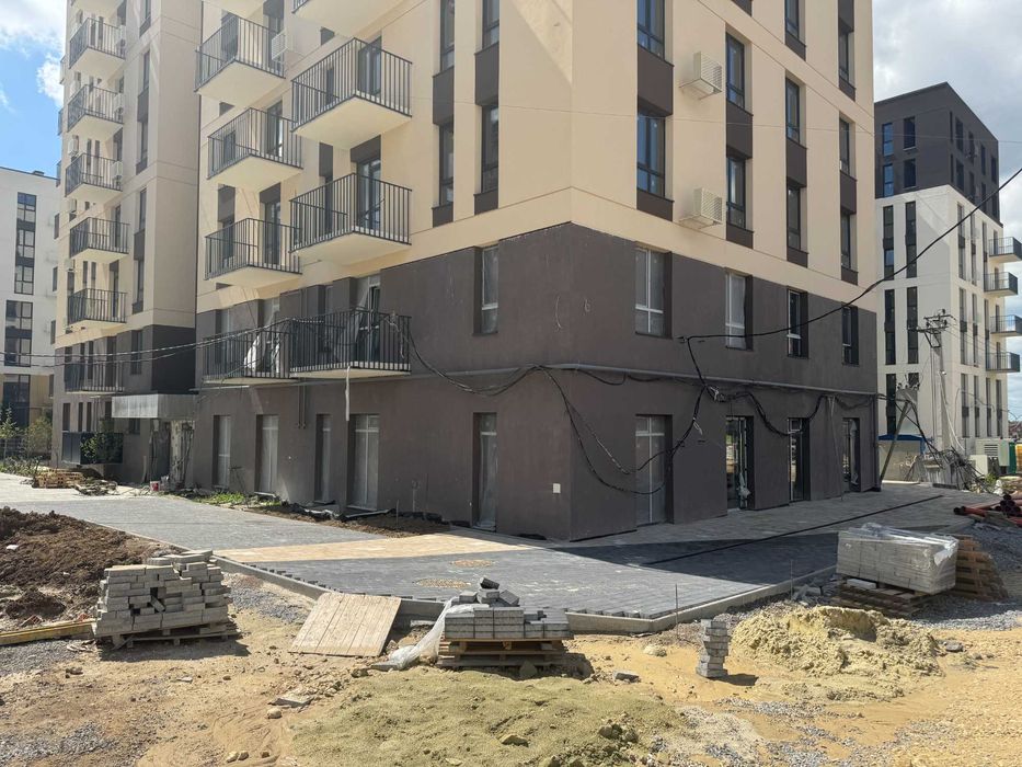 Продаж(Єоселя) 2-кімнатної квартири 57 м2 Пустомити(9км.від Львова)