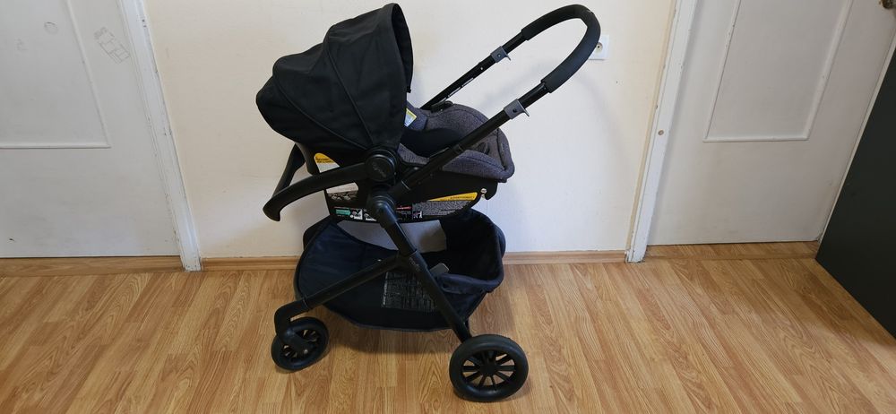 Візочок 2 в 1  Evenflo pivot modular system