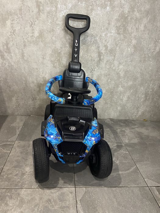 Електромобіль-толокар, квадроцикл дитячий