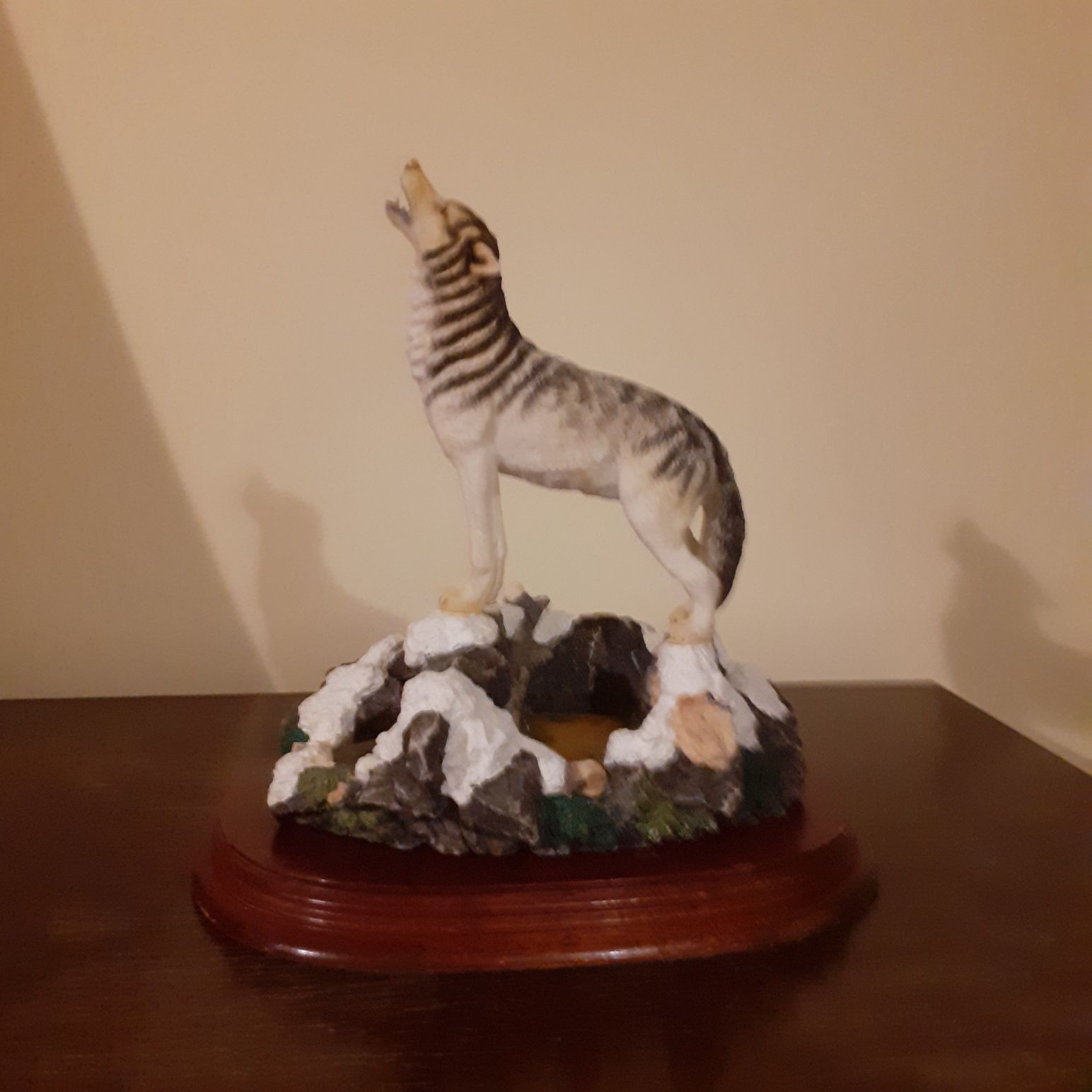 Figura wilka the Leonardo Collection 1995