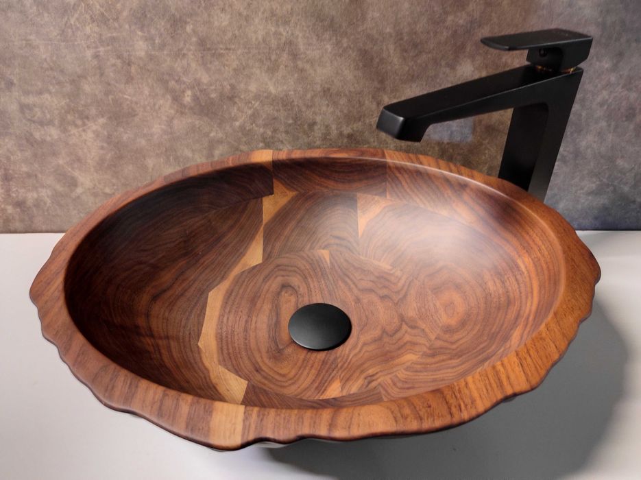 Umywalka drewniana nablatowa  .