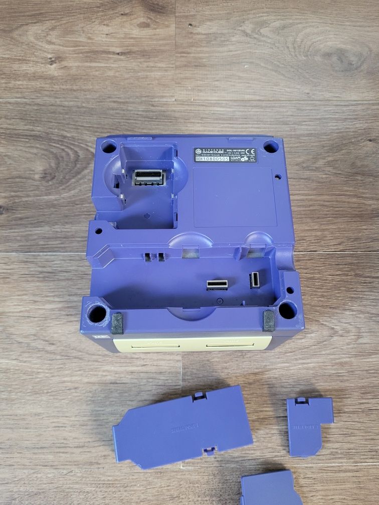 Konsola gamecube nintendo włącza się
