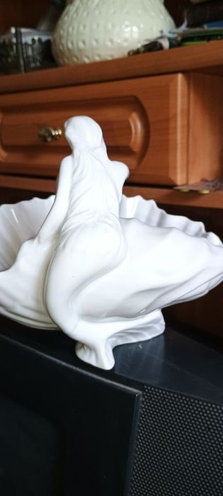 Ваза колекційна,вінтаж дельфін і русалкацукерниця