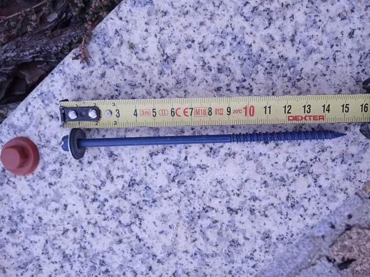 Parafusos auto perfurantes para painel sanduíche Novos