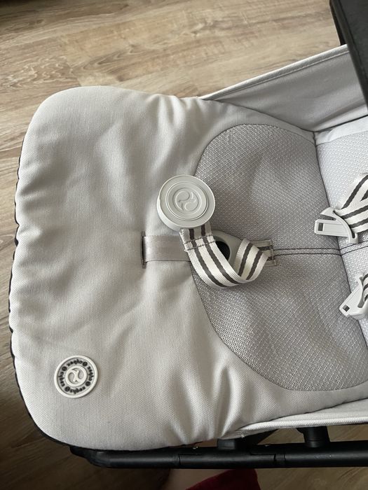 Прогулянкова каляска cybex beezy 2025