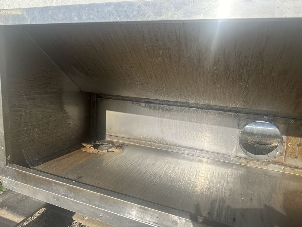 Hotte industrial em inox - Usada (Sem Filtros)