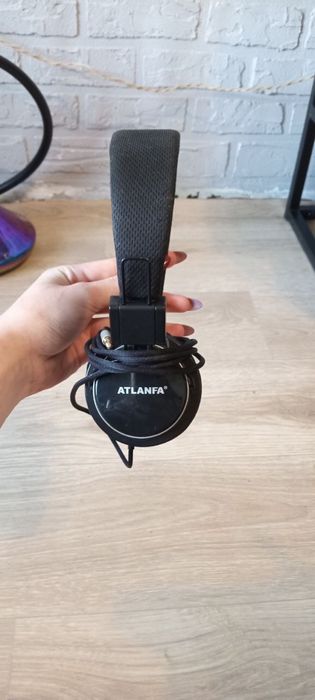 Наушники Atlanfa