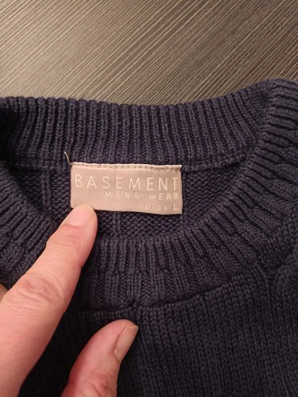 Granatowy sweter męski warkocz Basement r. L