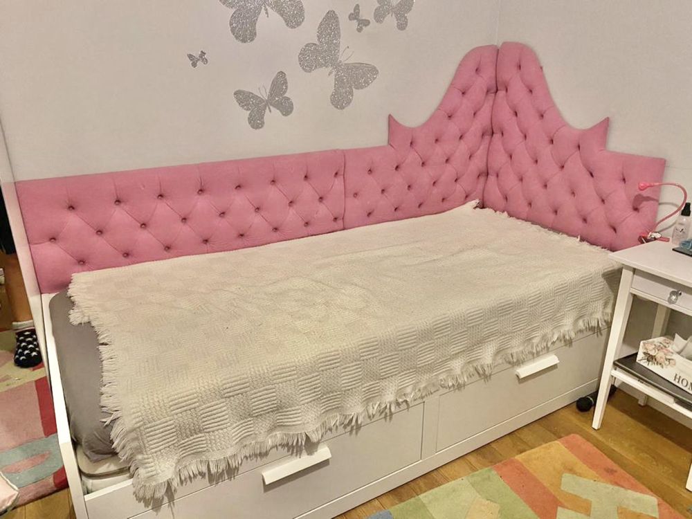 Panel tapicerowany do łóżka / wezgłowie