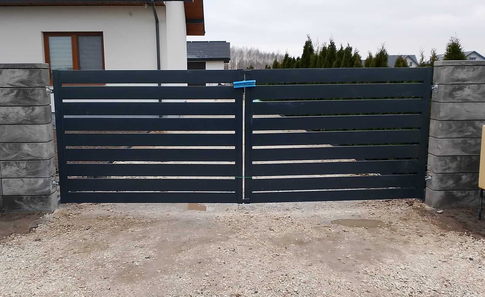 Brama uchylna palisadowa 4m + furtka