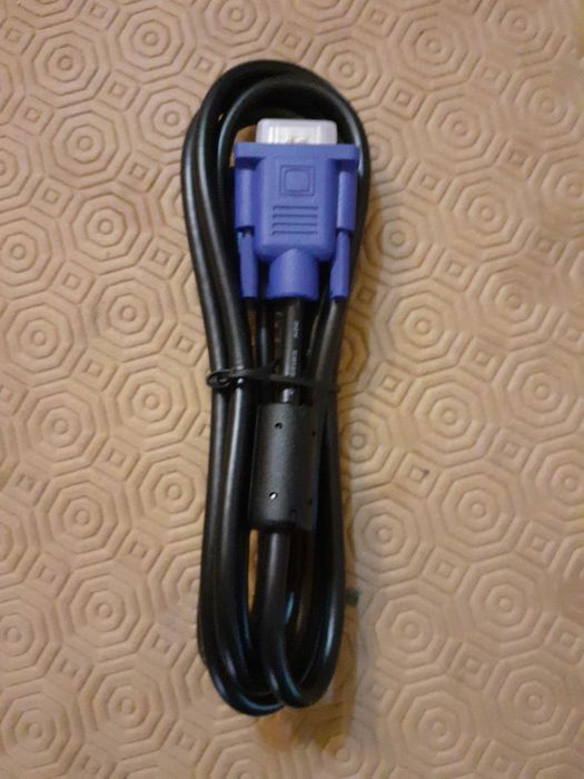 VGA Cables / C7 Adapter /64584354021507121
