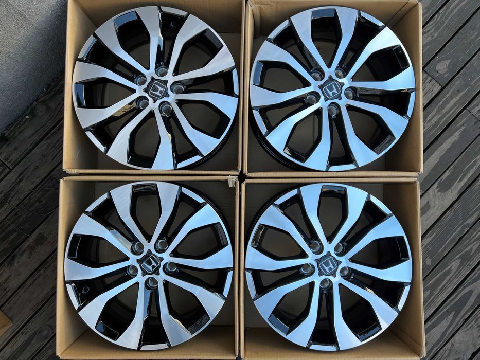Felgi aluminiowe 17cali Honda Civic CR-V FR-V 5x114,3 nr7002