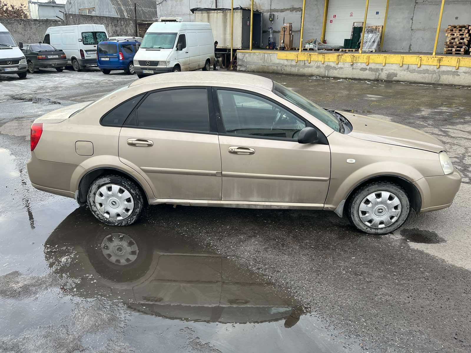 Chevrolet lacetti 2005 год