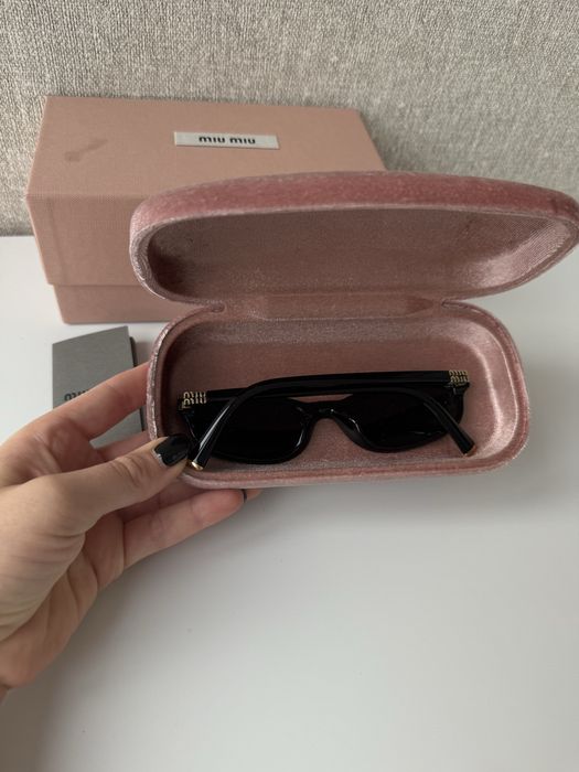 Окуляри MIU MIU