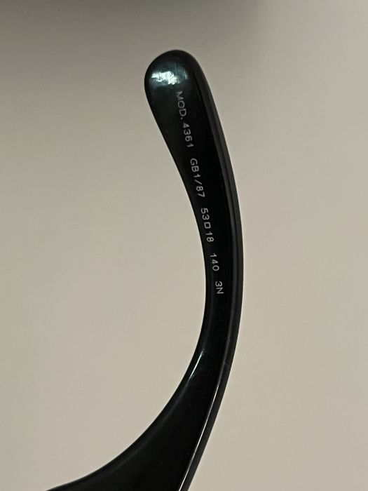 Okulary versace raz zalozone