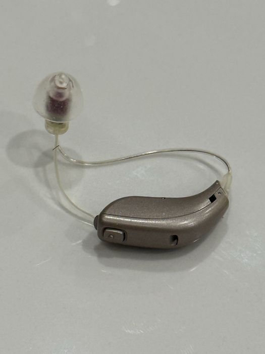 Слуховий аппарат Oticon